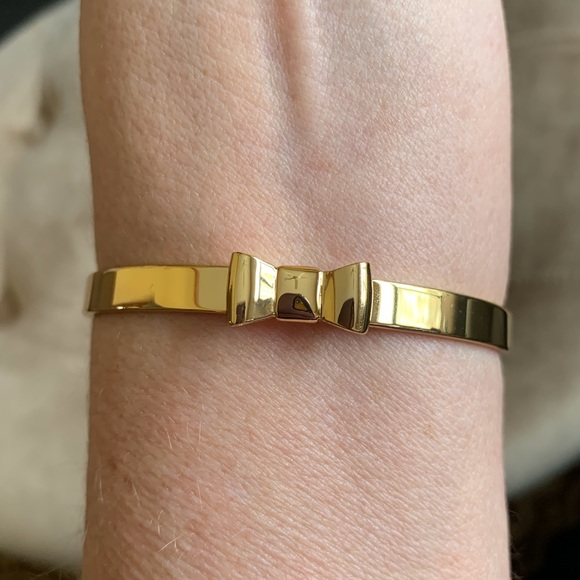 Kate Spade Gold Take A Bow Bangle Bracelet - Picture 5 of 5